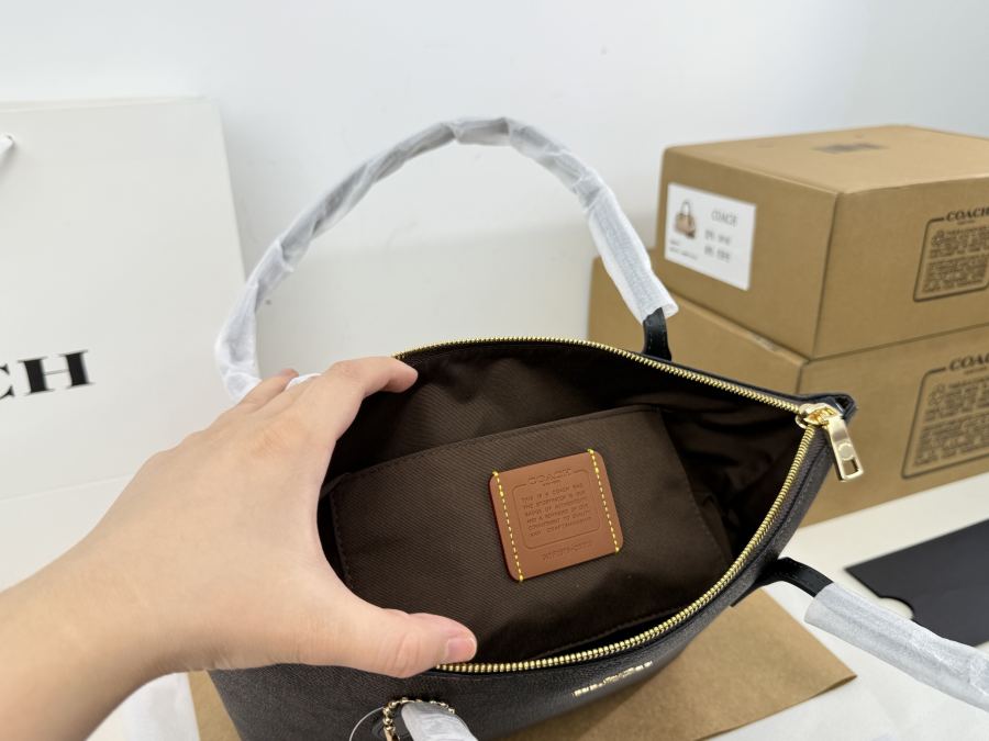 1:1 Replica COACH bag replica — photo 9