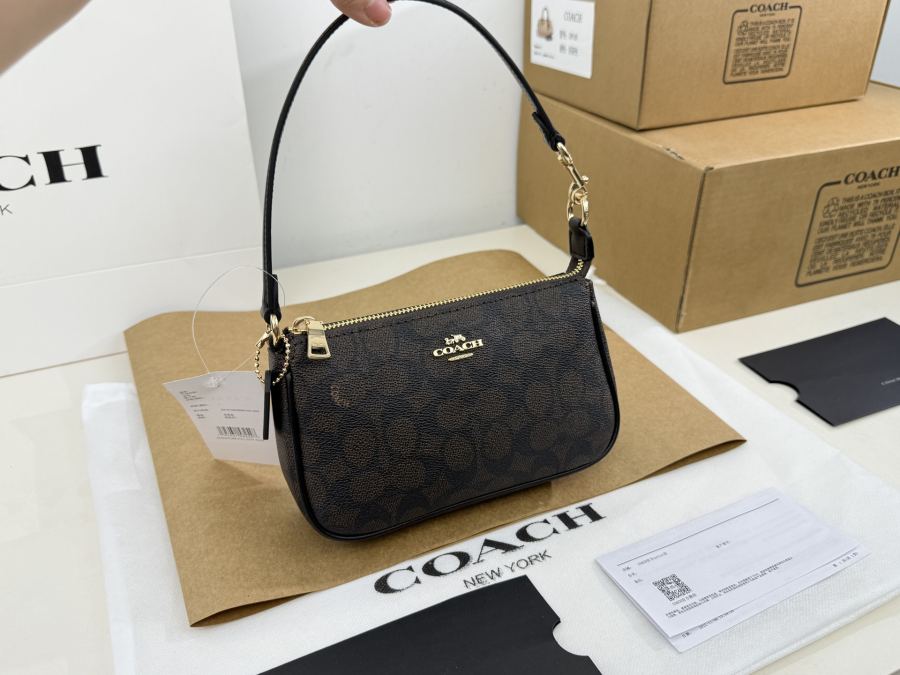 1:1 Replica COACH bag replica — photo 3