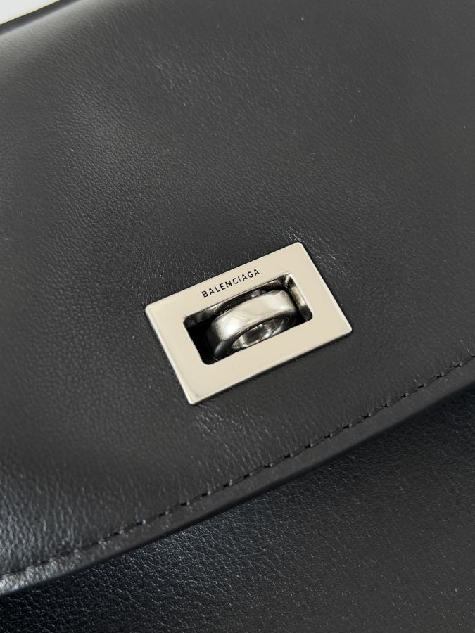 1:1 Replica Balenciaga bag 𝐁𝐚𝐥𝐞𝐧𝐜𝐢𝐚𝐠𝐚 𝐑𝐨𝐝𝐞𝐨 — 1:1 Replica — photo 4