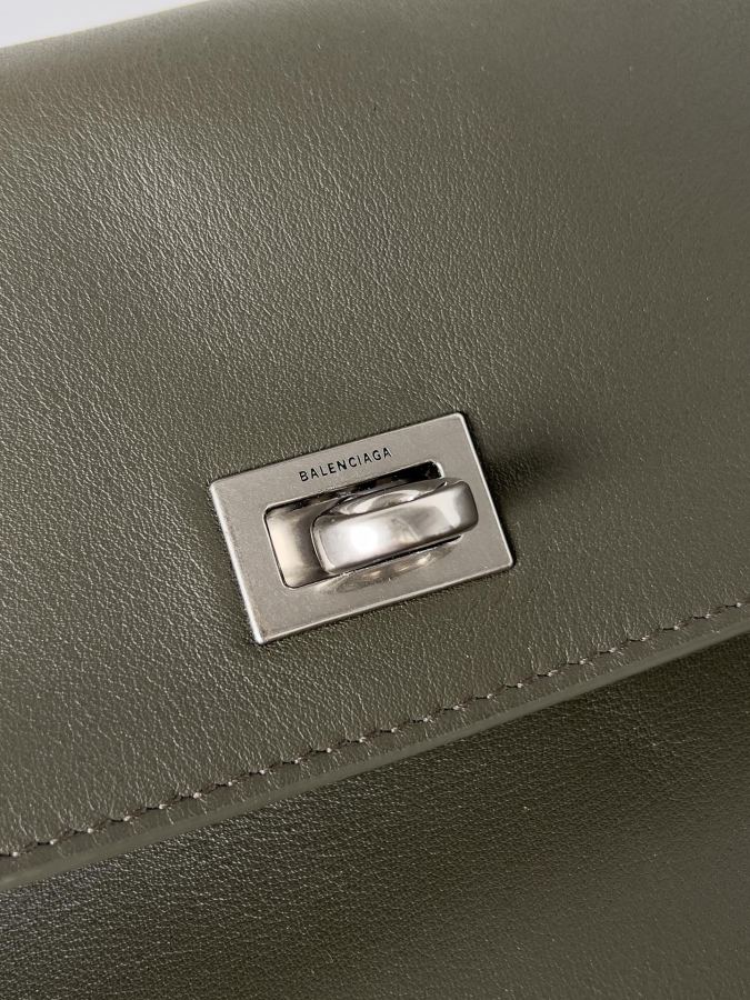 1:1 Replica Balenciaga bag 𝐁𝐚𝐥𝐞𝐧𝐜𝐢𝐚𝐠𝐚 𝐑𝐨𝐝𝐞𝐨 — 1:1 Replica — photo 4