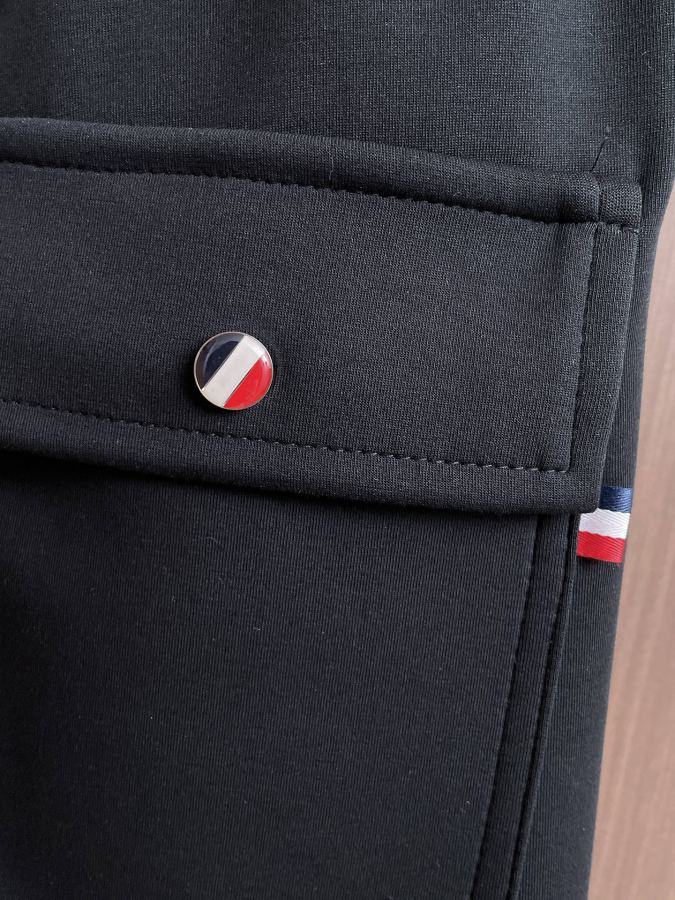 1:1 Replica moncler men New LOGO — AAA Quality Replica — photo 6