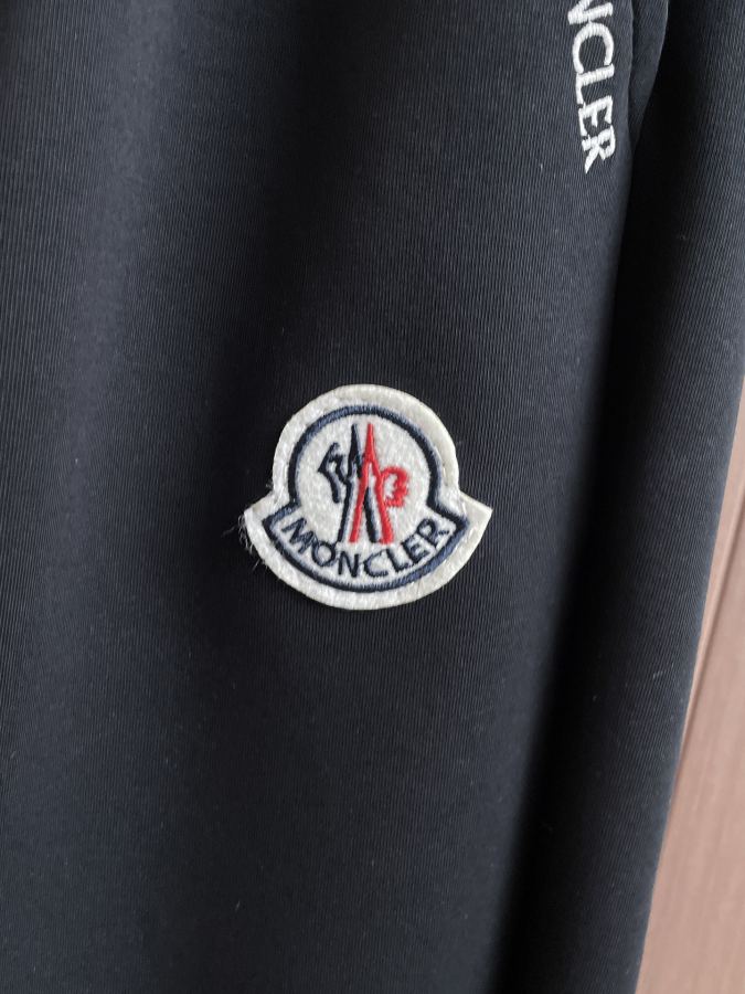 1:1 Replica moncler men New LOGO — AAA Quality Replica — photo 3