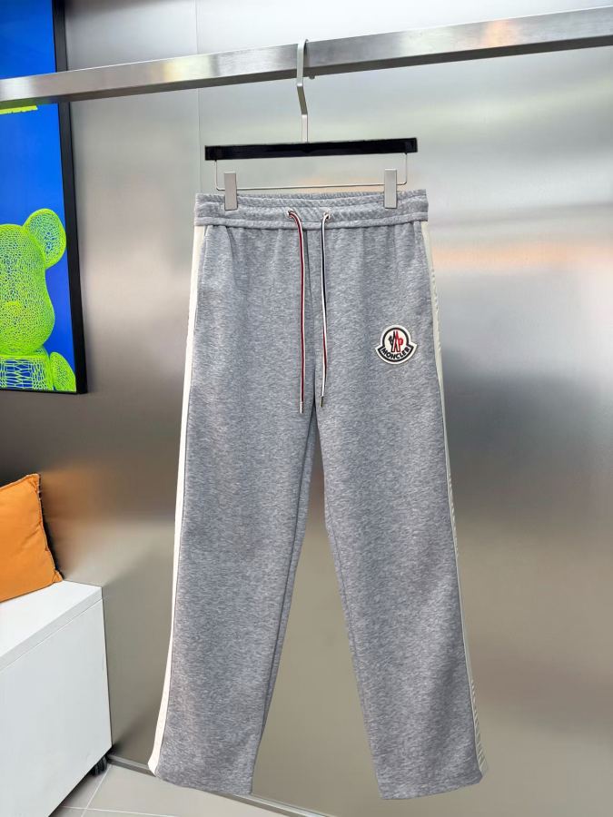 1:1 Replica moncler men LOGO M 3 XL — AAA Quality Replica — photo 2