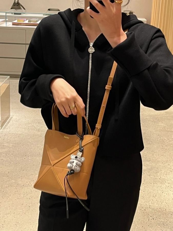 1:1 Replica LOEWE bag Brand new! — AAA Quality Replica — photo 4