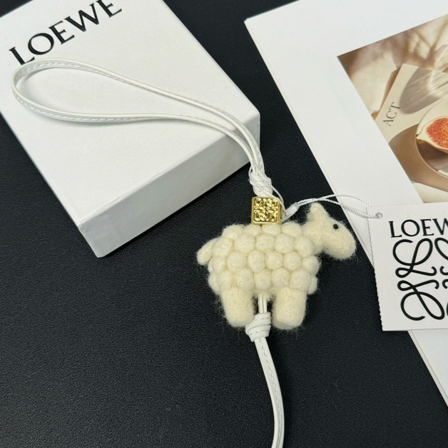 1:1 Replica LOEWE bag Brand new! — AAA Quality Replica — photo 2