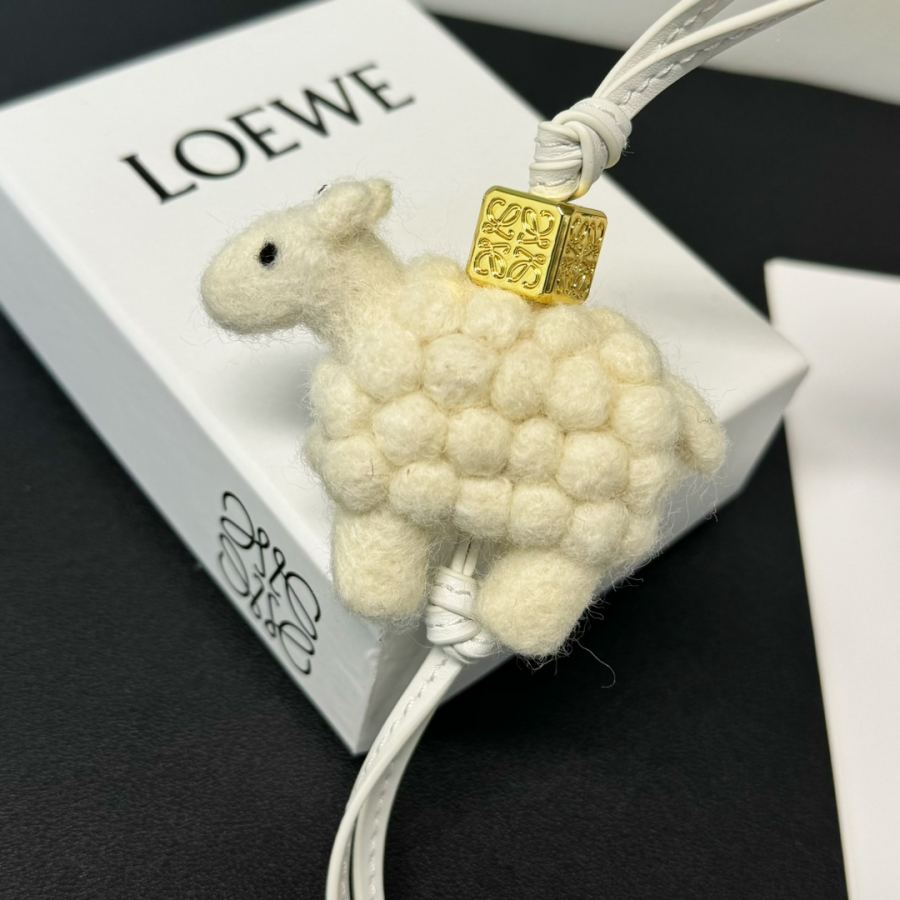 1:1 Replica LOEWE bag Brand new! — AAA Quality Replica — photo 3