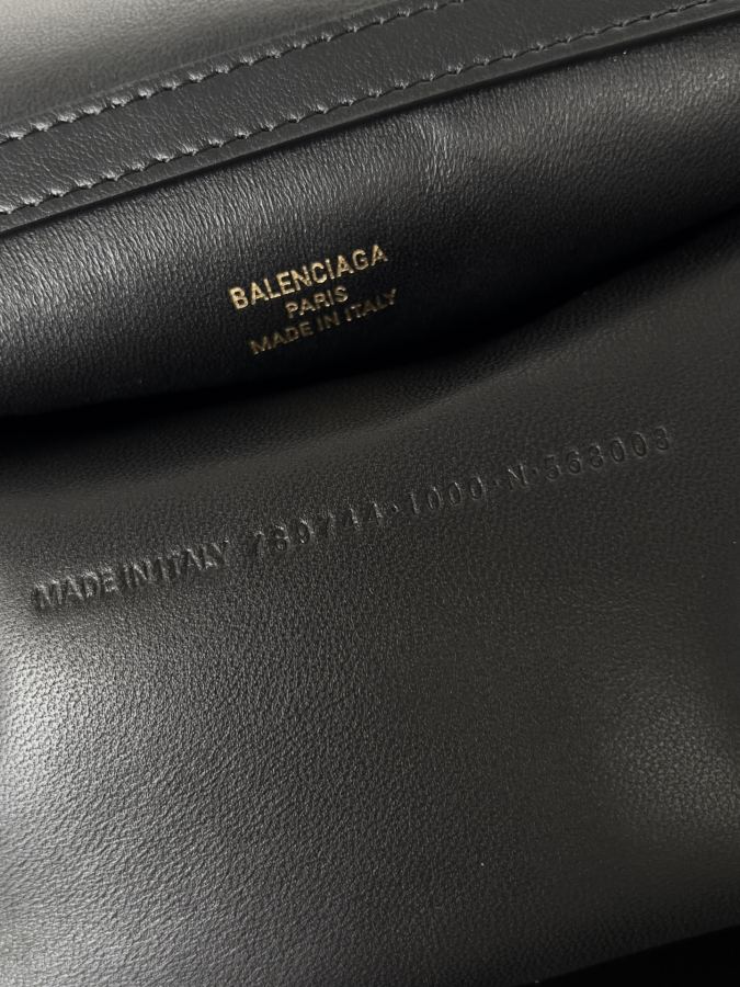 1:1 Replica Balenciaga bag 𝐁𝐚𝐥𝐞𝐧𝐜𝐢𝐚𝐠𝐚 𝐑𝐨𝐝𝐞𝐨 — 1:1 Replica — photo 8
