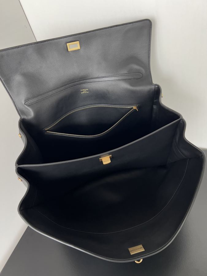 1:1 Replica Balenciaga bag 𝐁𝐚𝐥𝐞𝐧𝐜𝐢𝐚𝐠𝐚 𝐑𝐨𝐝𝐞𝐨 — 1:1 Replica — photo 9
