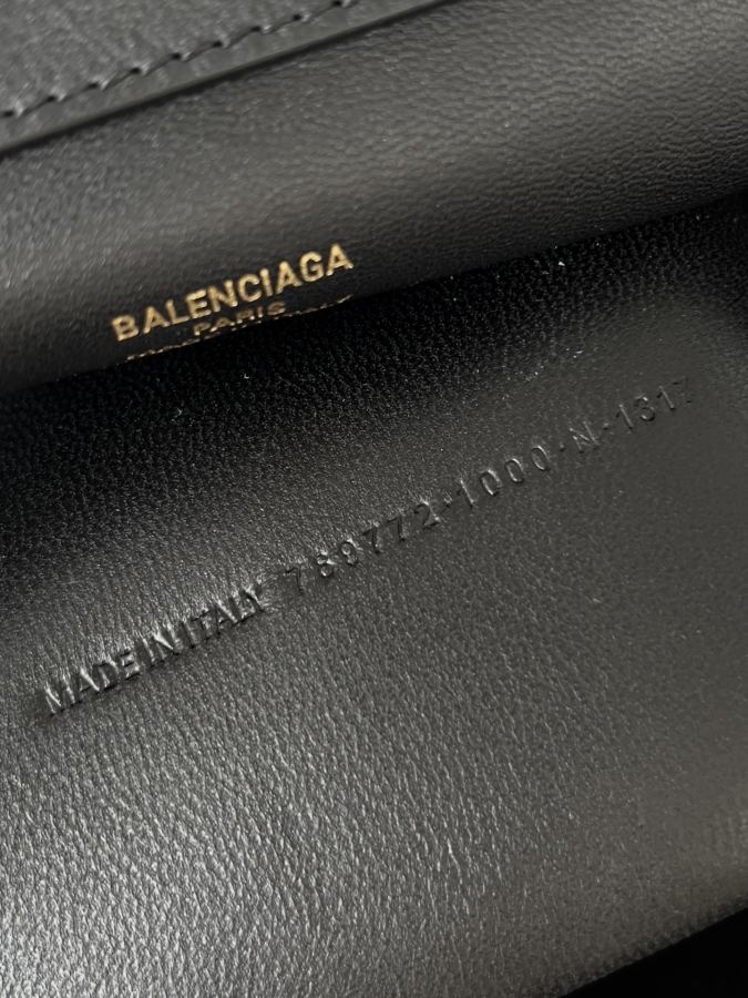 1:1 Replica Balenciaga bag 𝐁𝐚𝐥𝐞𝐧𝐜𝐢𝐚𝐠𝐚 𝐑𝐨𝐝𝐞𝐨 — AAA Quality Replica — photo 8
