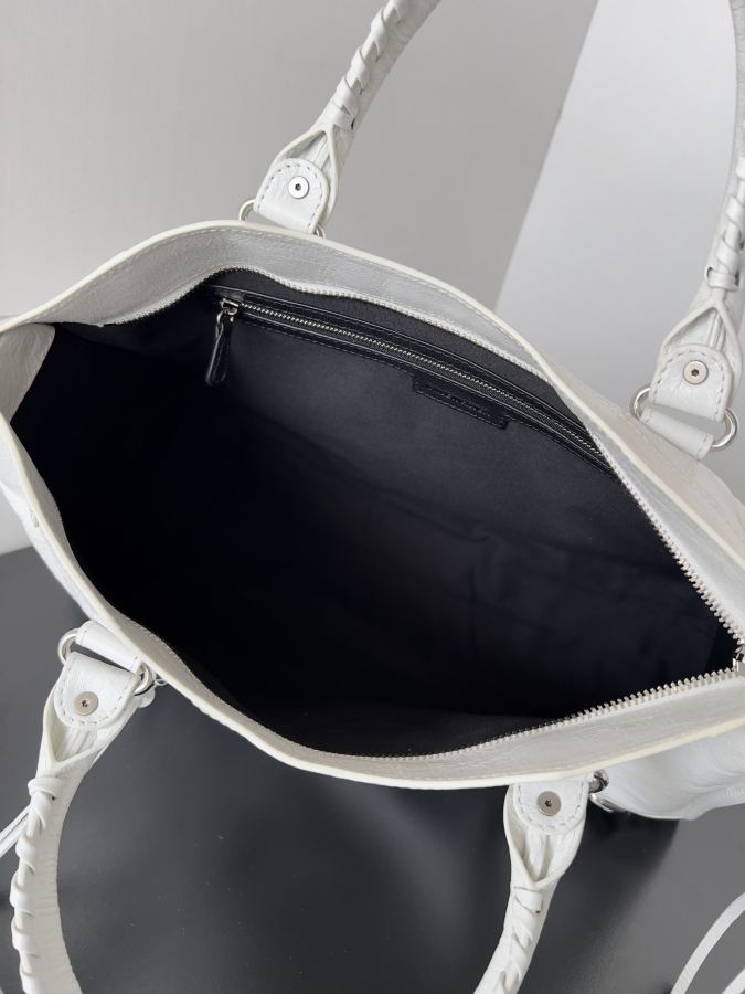 1:1 Replica Balenciaga bag 𝗕𝗕𝗔𝗟𝗘𝗡𝗖𝗜𝗔𝗚𝗔*𝗟𝗘 𝗖𝗜𝗧𝗬 — Premium Replica — photo 3