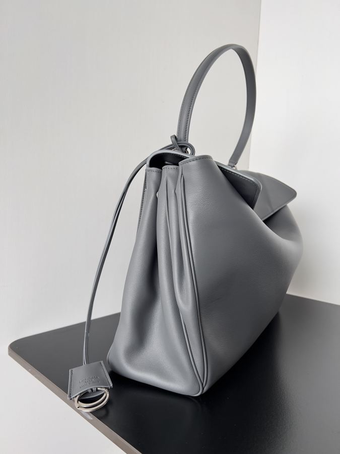 1:1 Replica Balenciaga bag 𝐁𝐚𝐥𝐞𝐧𝐜𝐢𝐚𝐠𝐚 𝐑𝐨𝐝𝐞𝐨 — Premium Replica — photo 3