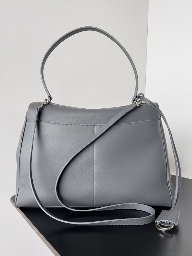 1:1 Replica Balenciaga bag 𝐁𝐚𝐥𝐞𝐧𝐜𝐢𝐚𝐠𝐚 𝐑𝐨𝐝𝐞𝐨 — Premium Replica — photo 2