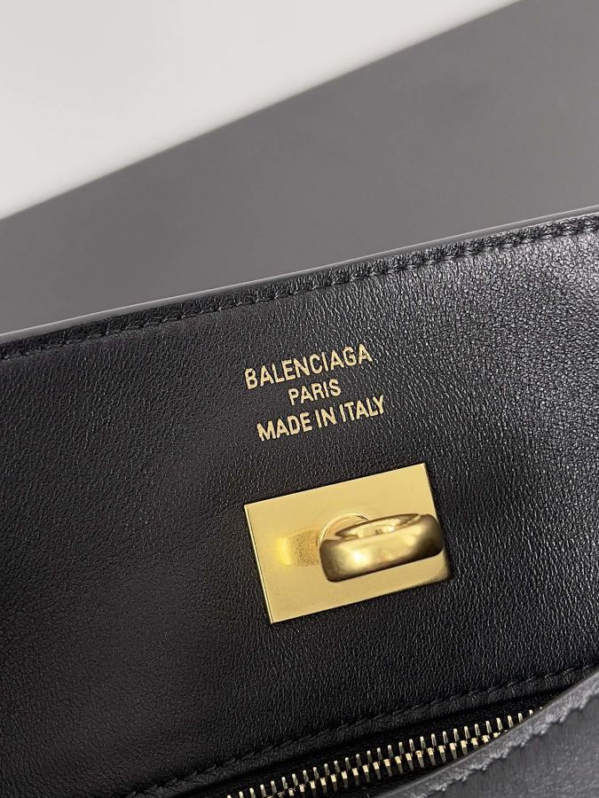 1:1 Replica Balenciaga bag 𝐁𝐚𝐥𝐞𝐧𝐜𝐢𝐚𝐠𝐚 𝐁𝐞𝐥 𝐀𝐢𝐫 — AAA Quality Replica — photo 5