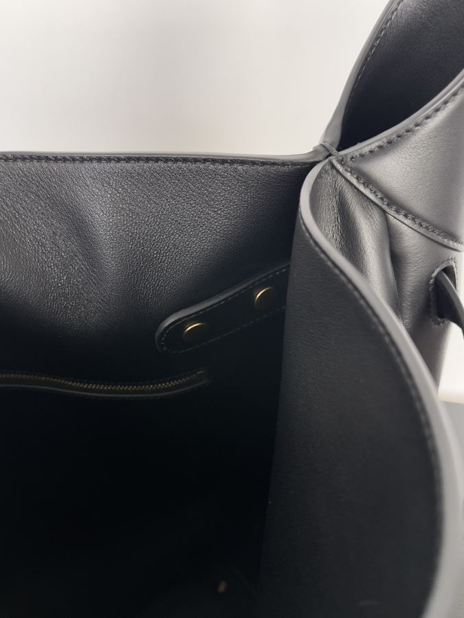 1:1 Replica Balenciaga bag 𝐁𝐚𝐥𝐞𝐧𝐜𝐢𝐚𝐠𝐚 𝐁𝐞𝐥 𝐀𝐢𝐫 𝐇𝐨𝐛𝐨 — AAA Quality Replica — photo 8