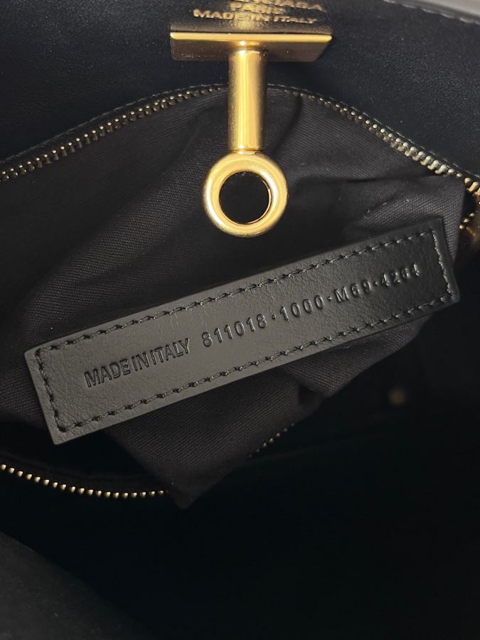 1:1 Replica Balenciaga bag 𝐁𝐚𝐥𝐞𝐧𝐜𝐢𝐚𝐠𝐚 𝐁𝐞𝐥 𝐀𝐢𝐫 𝐇𝐨𝐛𝐨 — 1:1 Replica — photo 6