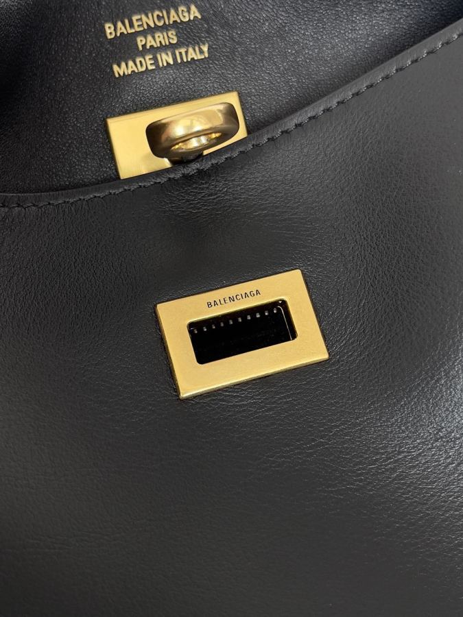 1:1 Replica Balenciaga bag 𝐁𝐚𝐥𝐞𝐧𝐜𝐢𝐚𝐠𝐚 𝐁𝐞𝐥 𝐀𝐢𝐫 𝐇𝐨𝐛𝐨 — 1:1 Replica — photo 7
