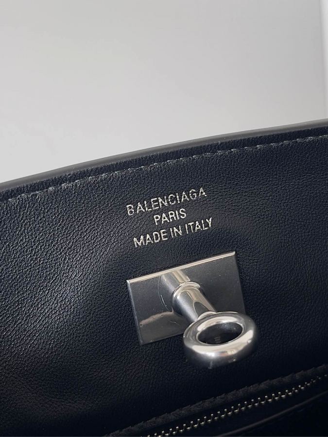 1:1 Replica Balenciaga bag 𝐁𝐚𝐥𝐞𝐧𝐜𝐢𝐚𝐠𝐚 𝐁𝐞𝐥 𝐀𝐢𝐫 𝐇𝐨𝐛𝐨 — 1:1 Replica — photo 5