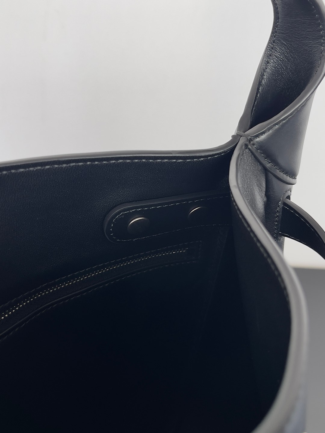 1:1 Replica Balenciaga bag 𝐁𝐚𝐥𝐞𝐧𝐜𝐢𝐚𝐠𝐚 𝐁𝐞𝐥 𝐀𝐢𝐫 𝐇𝐨𝐛𝐨 — 1:1 Replica — photo 8