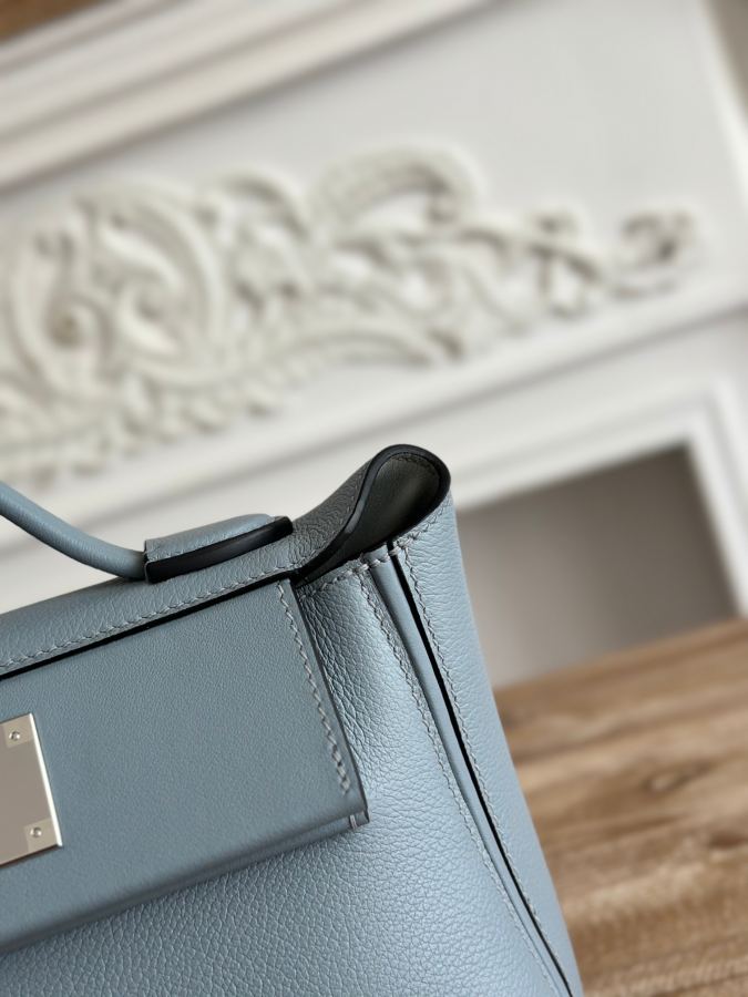 1:1 Replica Hermes bag Half hand sewing mini 2424 — Premium Replica — photo 7