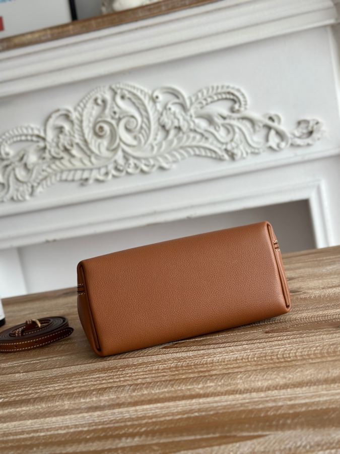1:1 Replica Hermes bag Half hand sewing mini 2424 — AAA Quality Replica — photo 4