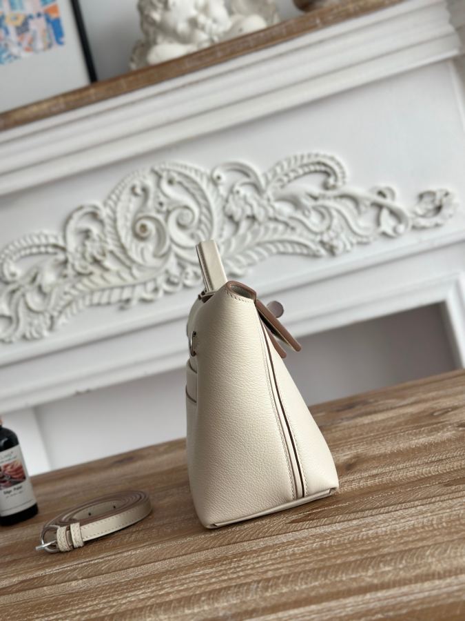 1:1 Replica Hermes bag Half hand sewing mini 2424 — AAA Quality Replica — photo 2