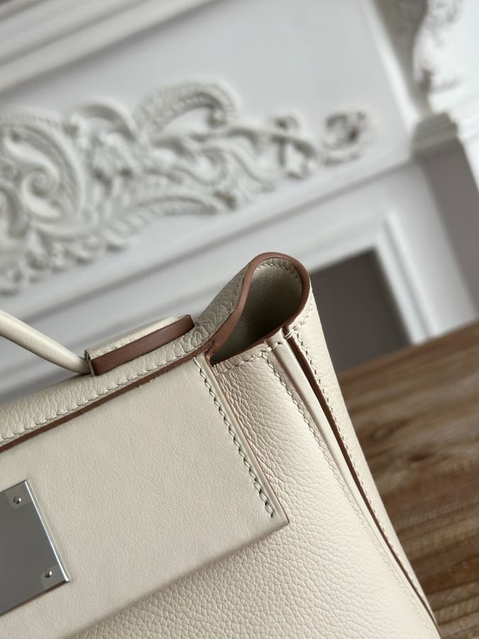 1:1 Replica Hermes bag Half hand sewing mini 2424 — AAA Quality Replica — photo 6