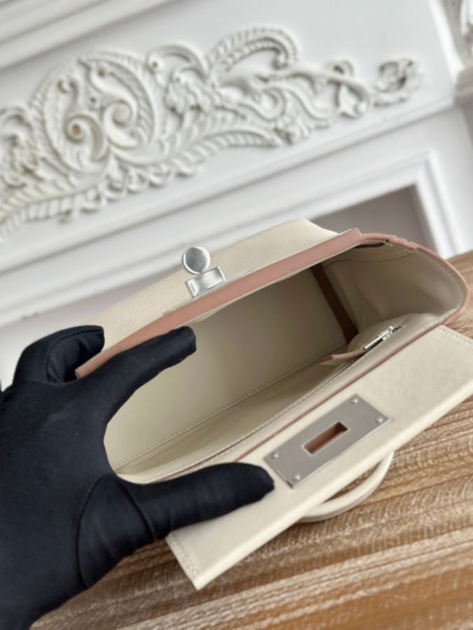 1:1 Replica Hermes bag Half hand sewing mini 2424 — AAA Quality Replica — photo 9