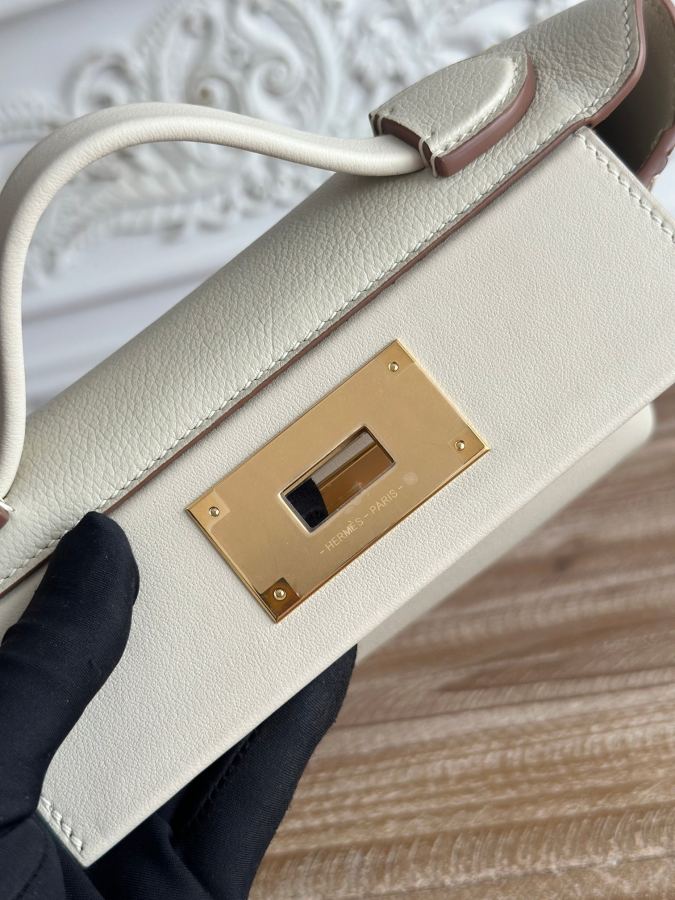 1:1 Replica Hermes bag Half hand sewing mini 2424 — AAA Quality Replica — photo 7