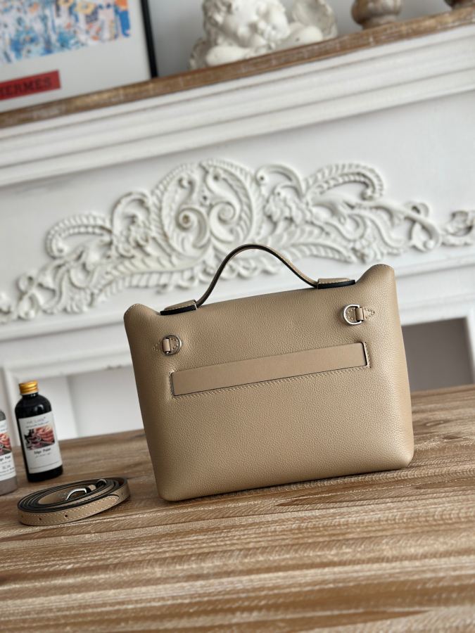 1:1 Replica Hermes bag Half hand sewing mini 2424 — 1:1 Replica — photo 3