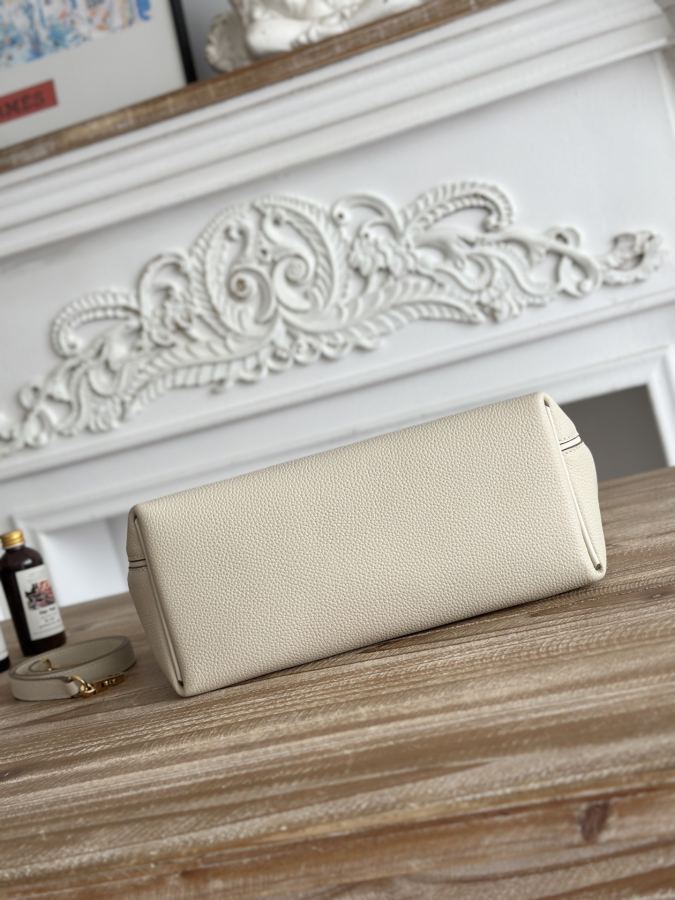 1:1 Replica Hermes bag Half hand sewing 2424 — Premium Replica — photo 6