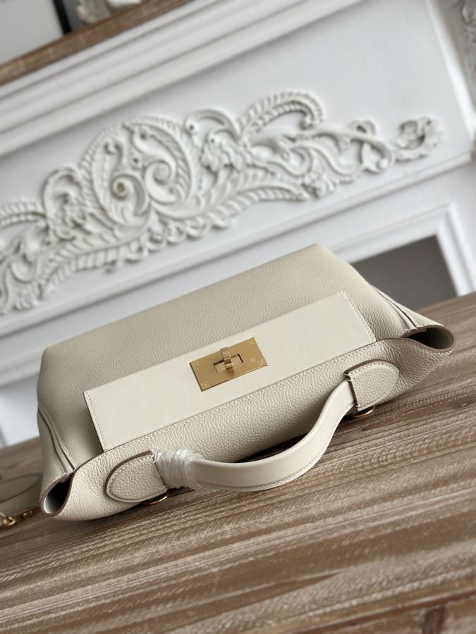 1:1 Replica Hermes bag Half hand sewing 2424 — Premium Replica — photo 4