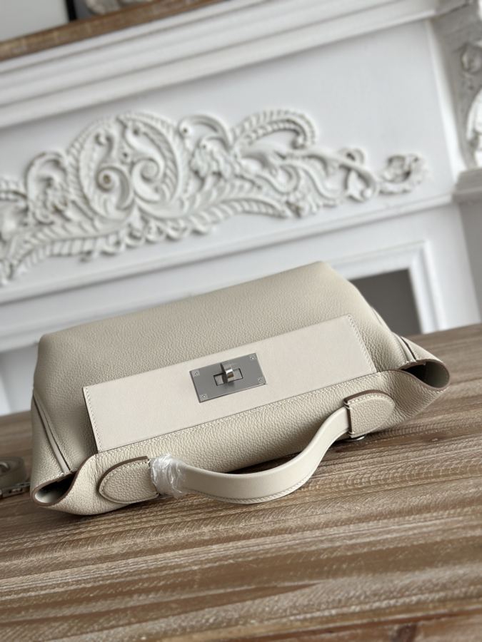 1:1 Replica Hermes bag Half hand sewing 2424 — AAA Quality Replica — photo 4