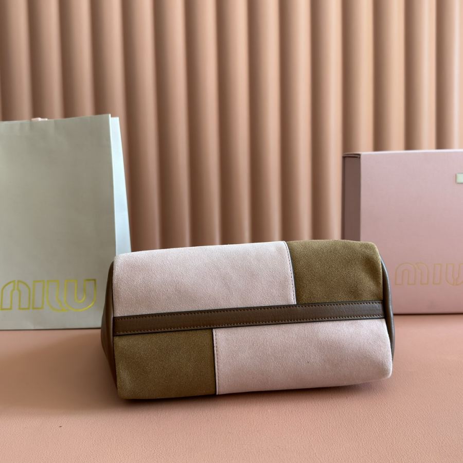 1:1 Replica Miu bag 】Miu Logo MAX — AAA Quality Replica — photo 4