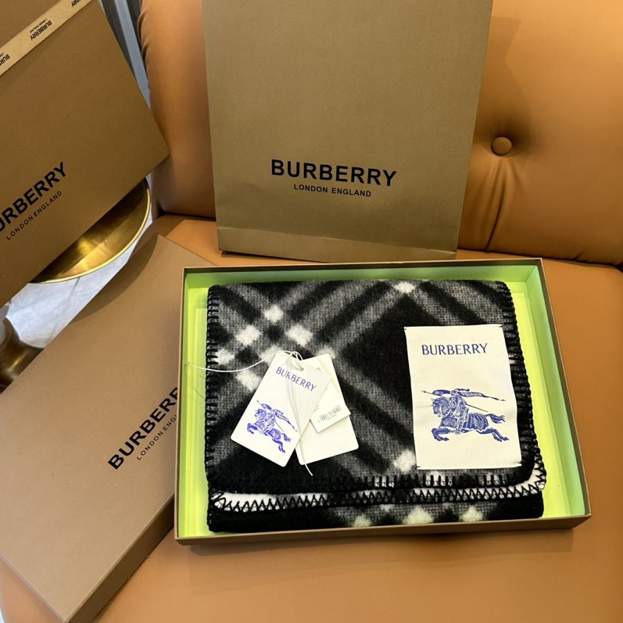 1:1 Replica burberry scarf (Higher version) — AAA Quality Replica — photo 9