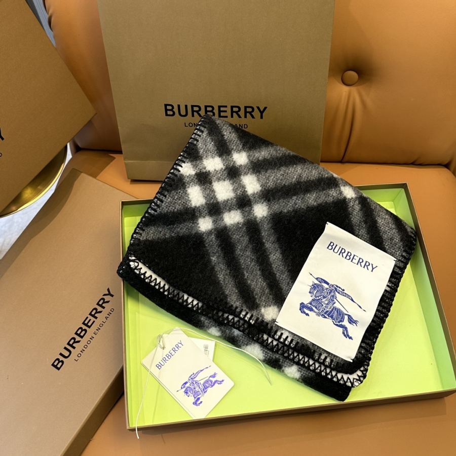 1:1 Replica burberry scarf (Higher version) — AAA Quality Replica — photo 2