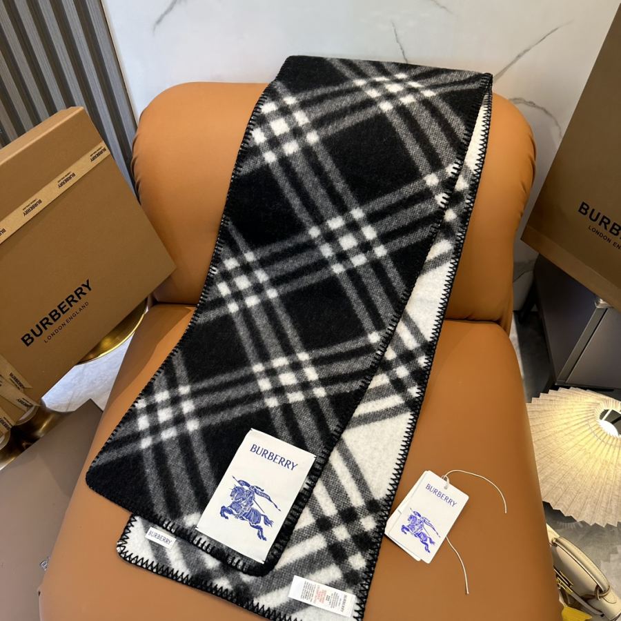 1:1 Replica burberry scarf (Higher version) — AAA Quality Replica — photo 6