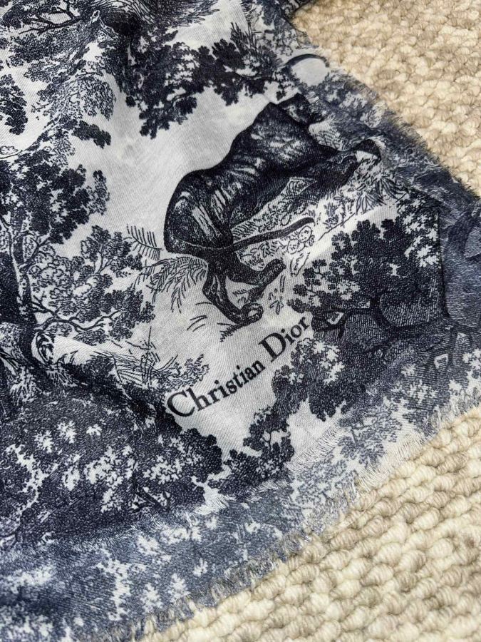 1:1 Replica Dior scarf — 1:1 Replica — photo 3