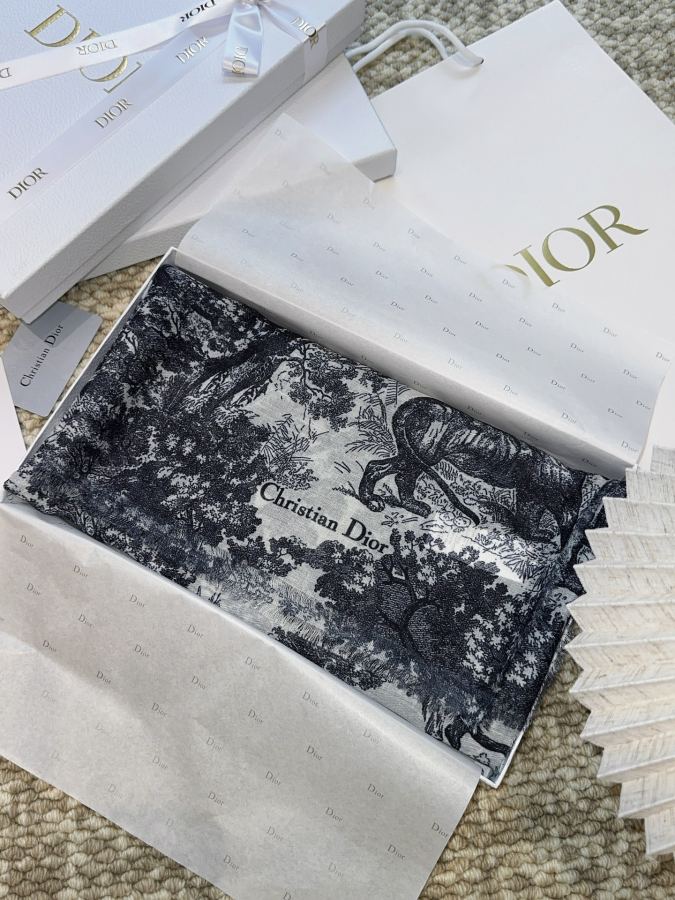 1:1 Replica Dior scarf — 1:1 Replica — photo 2