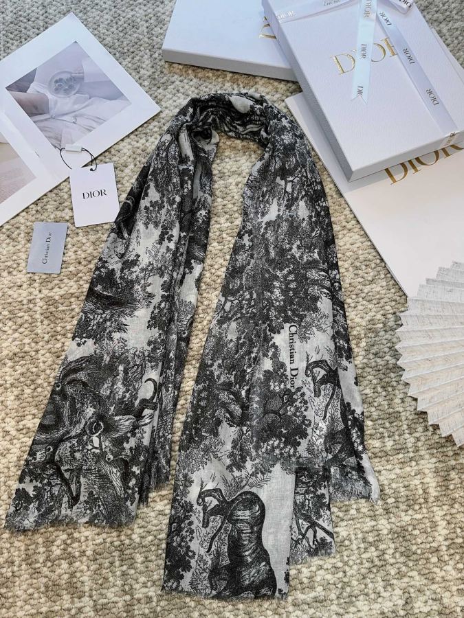 1:1 Replica Dior scarf — AAA Quality Replica — photo 7