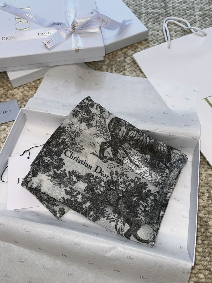 1:1 Replica Dior scarf — AAA Quality Replica — photo 2