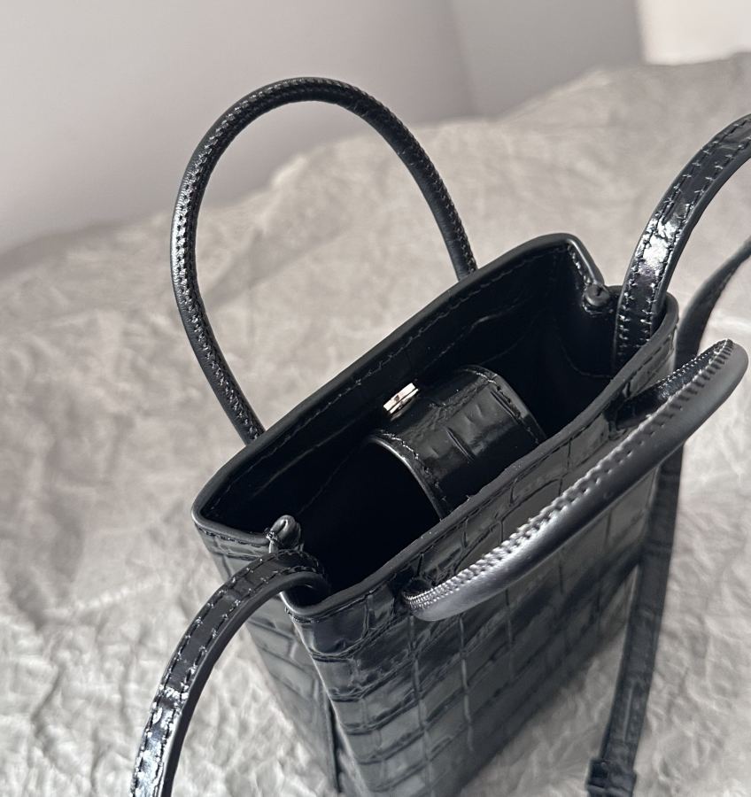 1:1 Replica Balenciaga bag 𝘽𝘼𝙇𝙀𝙉𝘾𝙄𝘼𝙂* | Black — AAA Quality Replica — photo 8