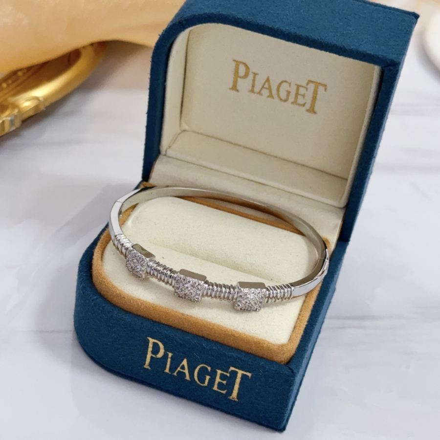 1:1 Replica Piaget Watches Piaget V — AAA Quality Replica — photo 2