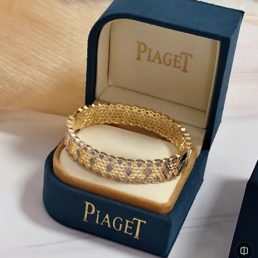 1:1 Replica Piaget Watches Piaget V — AAA Quality Replica — photo 8