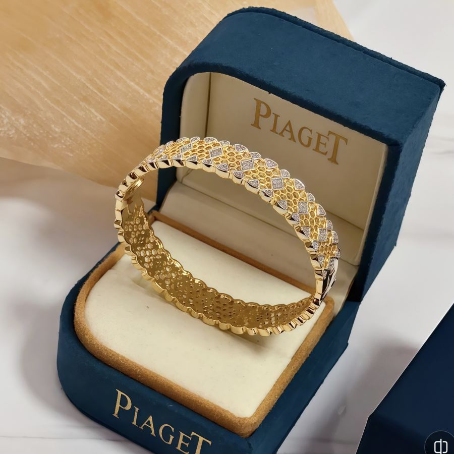 1:1 Replica Piaget Watches Piaget V — AAA Quality Replica — photo 3