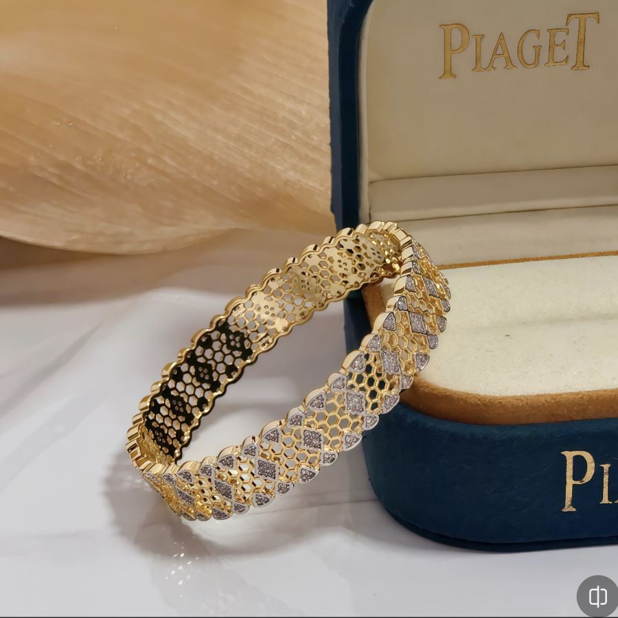 1:1 Replica Piaget Watches Piaget V — AAA Quality Replica — photo 4