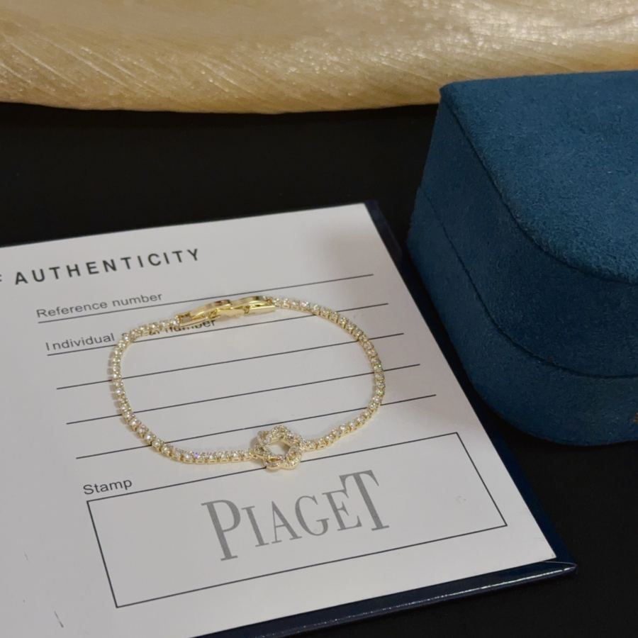 1:1 Replica Piaget Watches Piaget V — AAA Quality Replica — photo 7