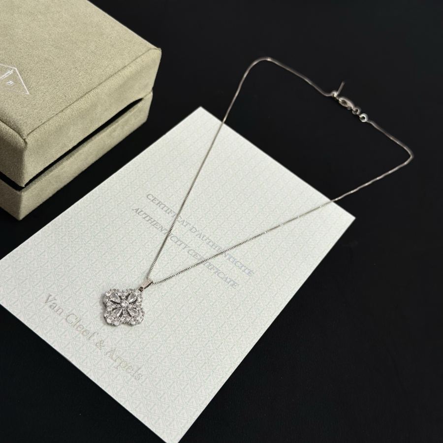 1:1 Replica Van Cleef & Arpels Jewelry VCA — Premium Replica — photo 8