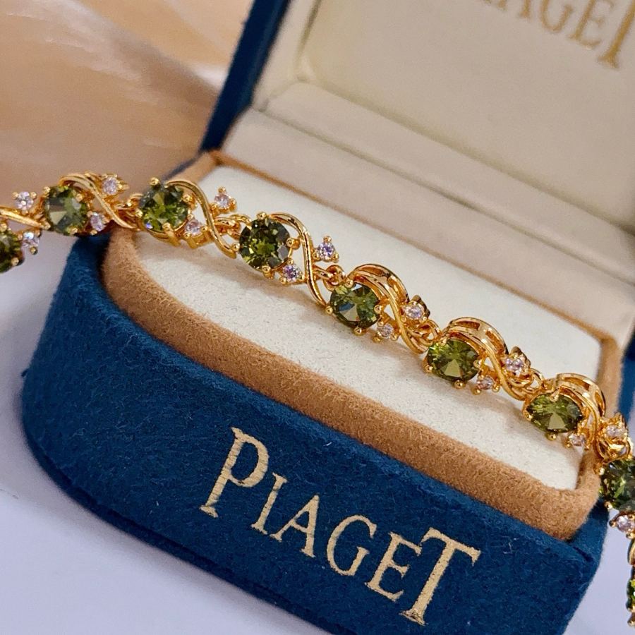 1:1 Replica Piaget Watches Piaget V — AAA Quality Replica — photo 7