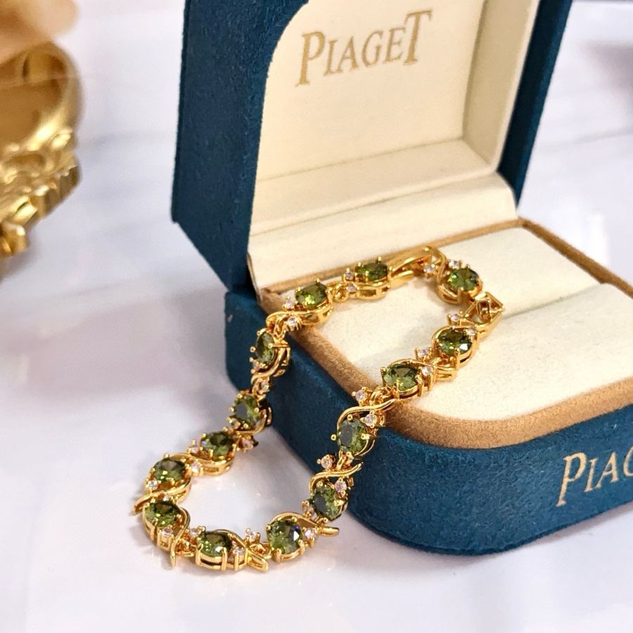 1:1 Replica Piaget Watches Piaget V — AAA Quality Replica — photo 5