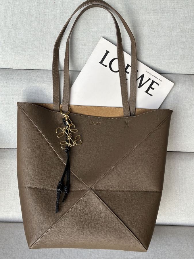 1:1 Replica LOEWE bag LOEWE puzzle Tote — Premium Replica — photo 5